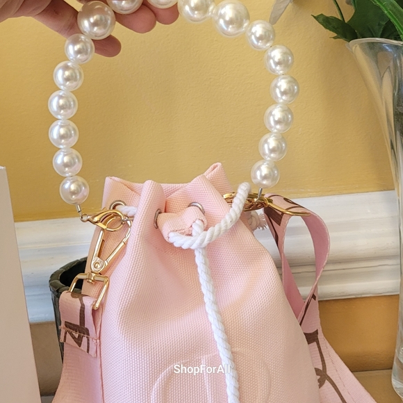 Dior - Picture 12 of 16